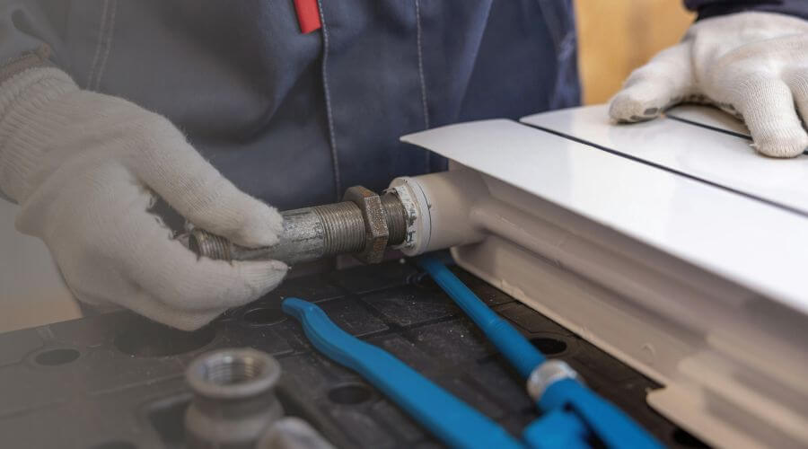 Expert burst pipe repair services in Tryon, NE
